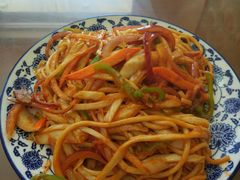 牛肉炒拉面-伊品香中国兰州牛肉拉面(新源道店)