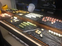 寿司-蒙肥羊·酸汤潮牛·鲜牛肉火锅烤肉自助(岗顶店)