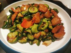 -羽鸽集·乳鸽专门店·地道顺德菜(岭南站店)