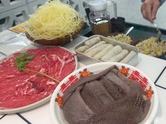 -扎起市井老火锅(乐山总店)