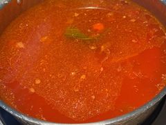 -野山舂·贵州现舂酸汤牛肉(民生路店)