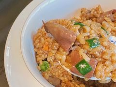 三鲜海肠捞饭-东莱馋房(陆家嘴店)