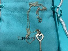 -Tiffany & Co.蒂芙尼
(杭州大厦店)