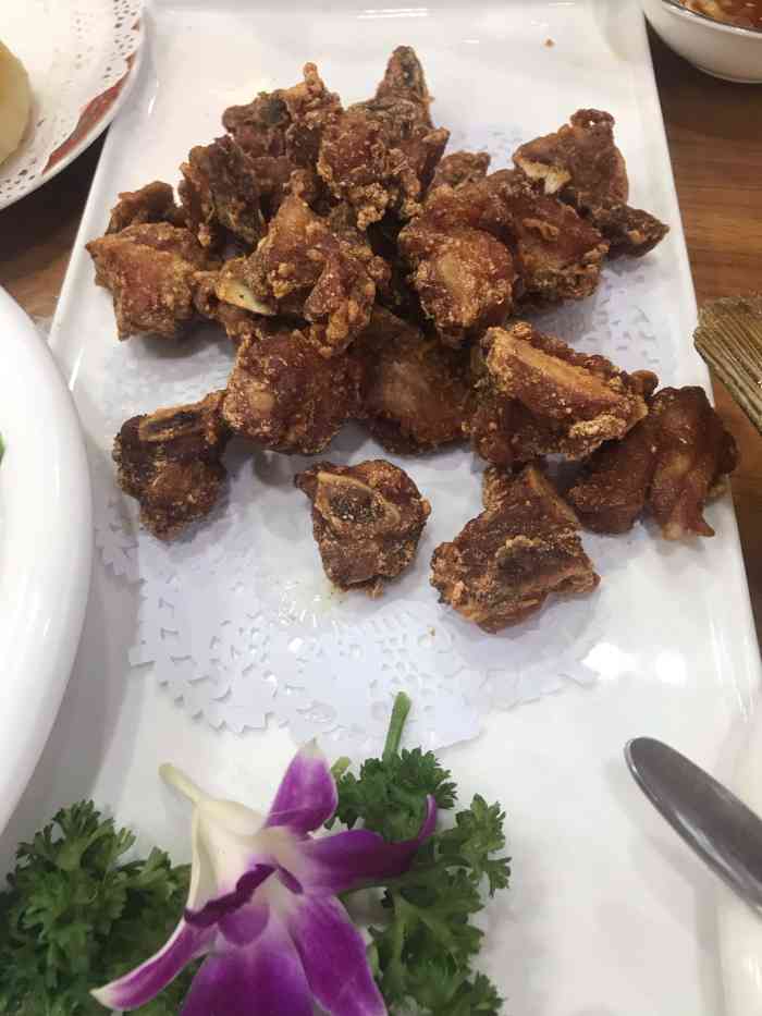 四四席博山老菜馆-"好久没去了～因为回家打扫卫生,所以就就近.