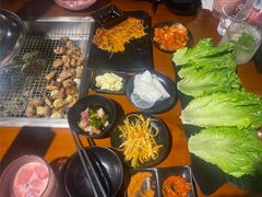 -肉甲韩国木炭烤肉(新壹街1店)