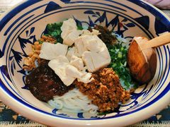 -蜗牛小馆醉乡民谣云南菜(惠新西里店)