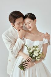 -挪娅婚纱摄影皇家会所