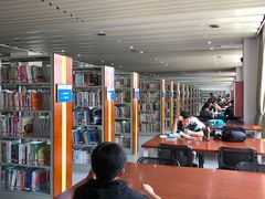 -金海岸文化艺术中心-图书馆