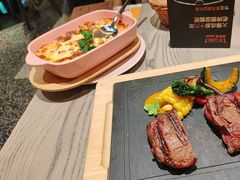 -德斯堡德国餐吧(锦华万达店)