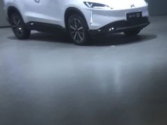 -小鹏汽车体验中心(苏州龙湖狮山天街店)