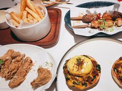 -阿妮叶李(光谷世界城店)