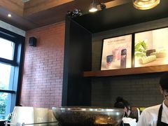 -星巴克(虹口运动loft店)