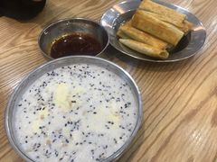-白翔甜食店