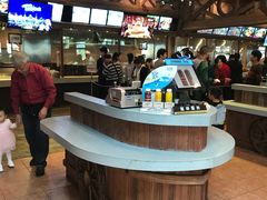 -横琴湾畔餐厅(长隆海洋王国白鲸剧场店)
