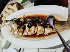 -万龙洲海鲜(大兴绿地缤纷城店)