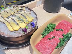 高原育牛Angus嫩肩-芸山季·云南山珍菌火锅(宝能环球汇店)