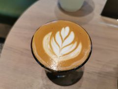 -星巴克臻选(上海虹桥新天地三店)