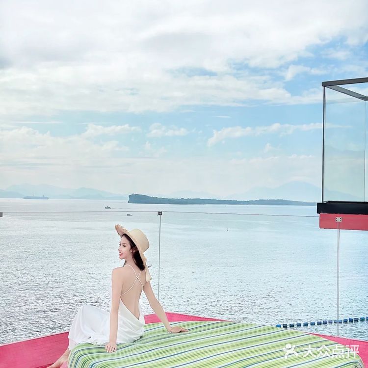 深圳｜绝美的🏞️苫也暮悬崖海景餐厅