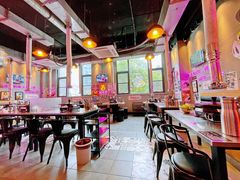 大堂-豚豚家돈돈가韩国锅盖烤肉(新北万达店)