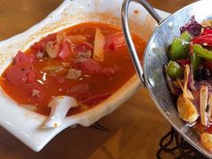 -小厨子私房菜·云南美食店