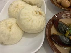 -李与白包子铺(桐梓林店)