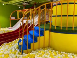 -宝燕乐园(闵行旗舰店)