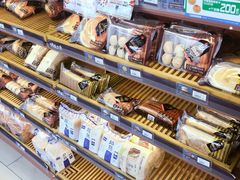 -全家便利店(中原二店)