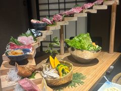 -山川小町·极番烧肉(新地假日广场店)