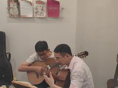 -何顺华吉他沙龙