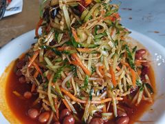 -胖太太四川麻辣排骨串(镇江路分店)