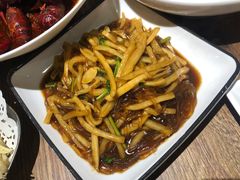 -叶派龙虾•招牌香辣蟹·海鲜(中海国际店)