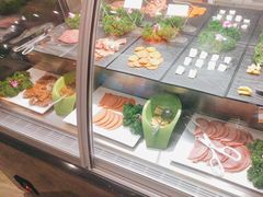 -宝利来国际大酒店-凤凰阁旋转餐厅