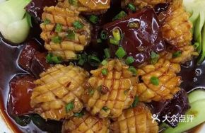 Braised Pork Belly with Fresh Abalone