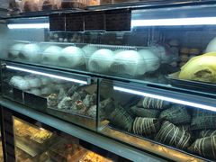 面包甜点陈列柜-白玉兰食品(甜云店)