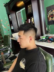 -贝勒爷专业男发