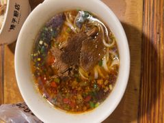 -矮子粉店1985·长沙米粉(湘春路店)