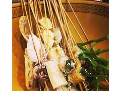 -上上签·冷锅串串(六灌路店)