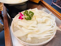-佬土鹅肠火锅(解放路店)