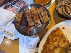 -老炉家木炭烤肉(长江国际店)