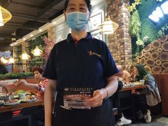 -九寸花汀海鲜烤肉自助(中东迪克店)