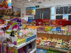 -来伊份(我格广场武宁路店)