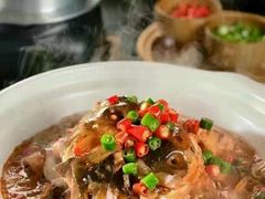 -阿三鱼头泡饼·家常菜
