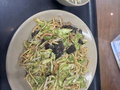 -亮亮面馆(经六路店)