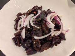 洋葱拌木耳-香丰阁·烤鸭·川湘菜(清河店)