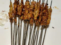 特色小五花-三个大叔烤羊肉串·炭炉砂锅菜(西三旗店)