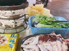 -威邵鸡煲(西华路总店)