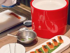 鲟龙鱼籽片皮鸭-成都海湾酒店·海湾壹品中餐厅(远大购物中心店)