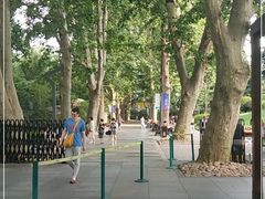 -静安公园(静安寺街道)