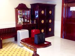 深圳富苑皇冠假日套房酒店-深圳富苑皇冠假日套房酒店