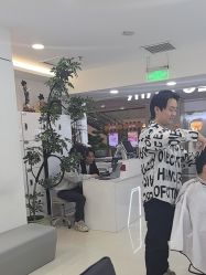 -HaLo hair studio